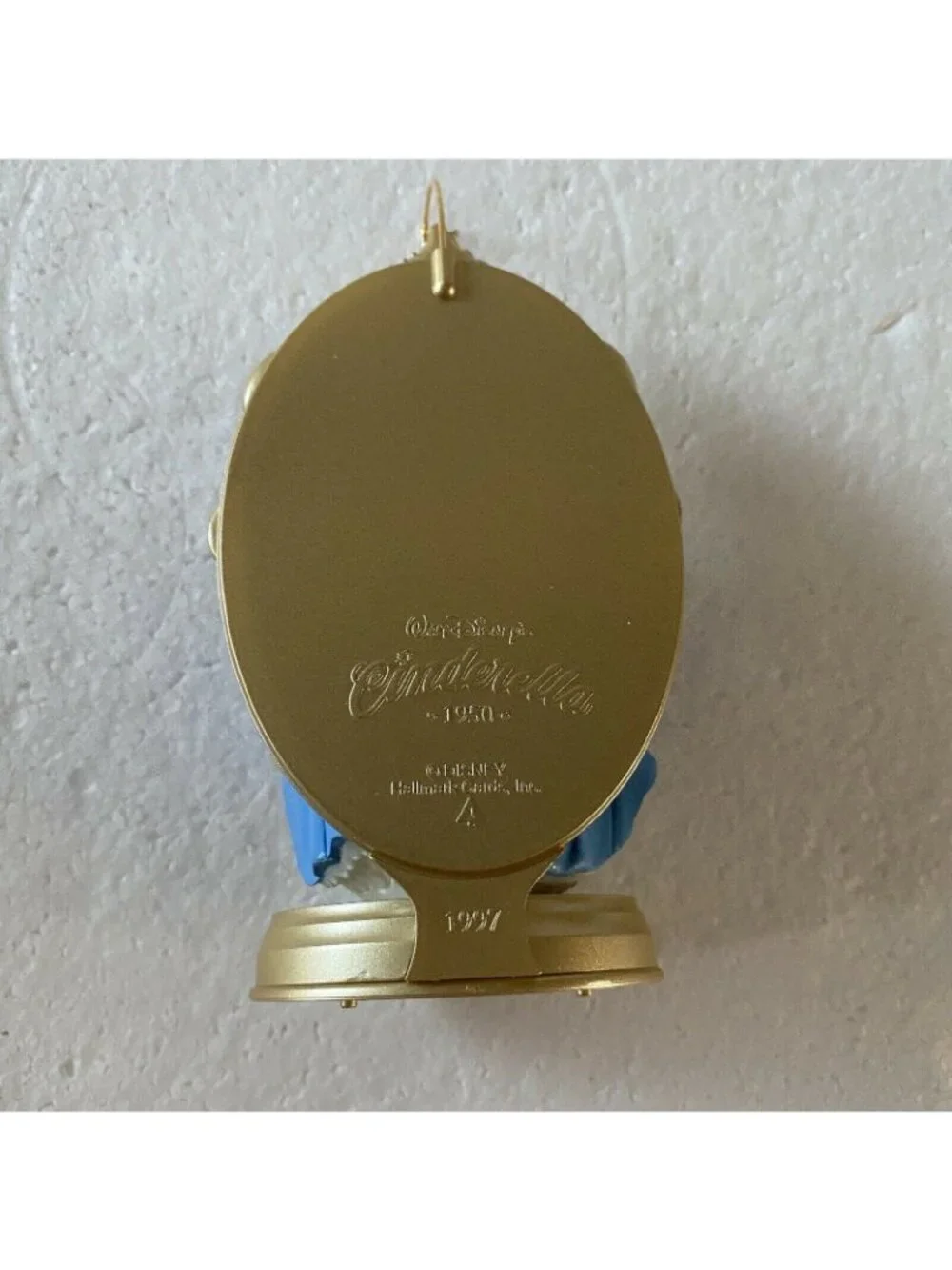 Cinderella Walt Disney  1st in Series 1997 Hallmark Keepsake Christmas Ornament